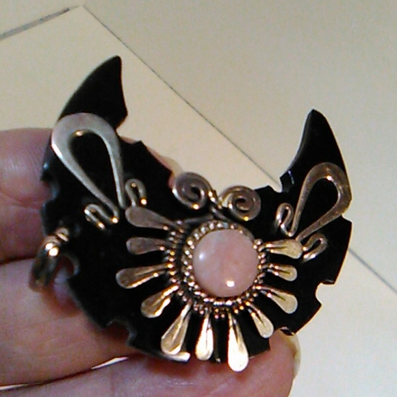 Nwot Black Halfmoon Charm - Picture 7 of 8